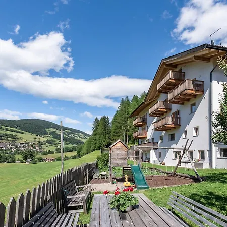 Planatschhof Apartment Funes  Exterior photo